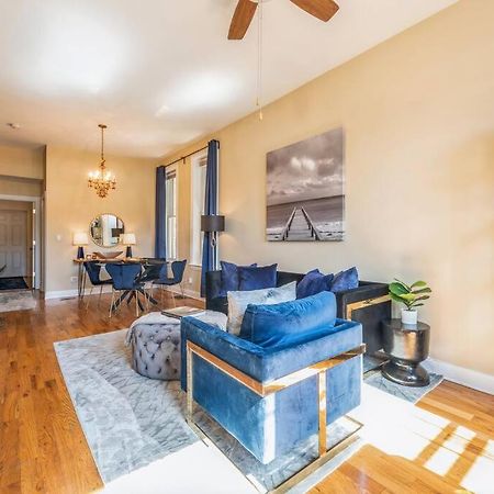 Lovely 2 Bed 3 Miles From Dt W Free Parking Chicago Extérieur photo